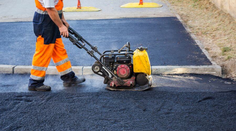 Professional gutter cleaning in McLeansville, NC